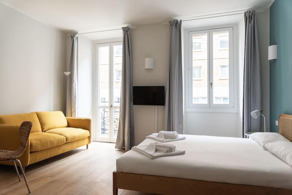 Youhosty - Ticinese Suite 1 มิลาน ภายนอก รูปภาพ