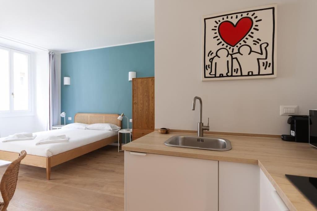 Youhosty - Ticinese Suite 1 มิลาน ภายนอก รูปภาพ
